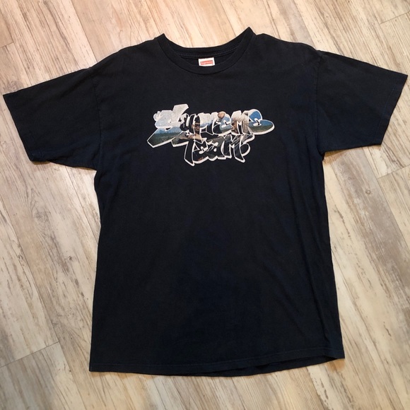 supreme graffiti tee